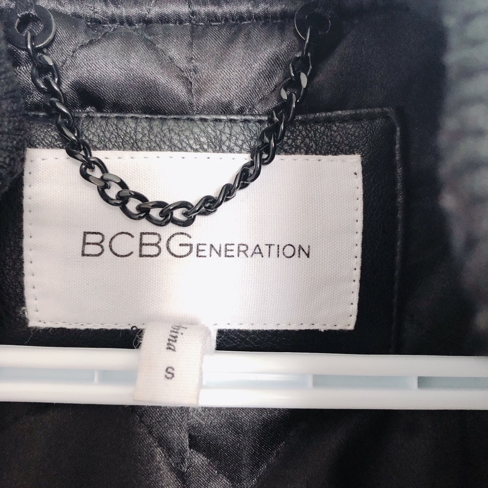 BCBG baseball jacket - Picture 3 of 6